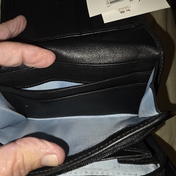 Coach Black Leather Fold Wallet - Picture 7 of 8